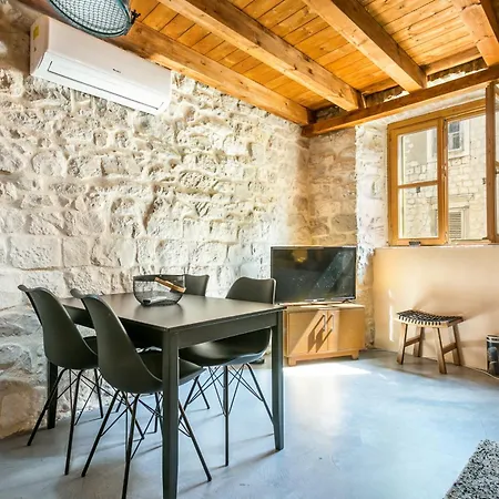By The Sea Kastel Stari, - 21199 公寓