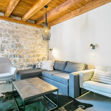 By The Sea Kastel Stari, - 21199 公寓